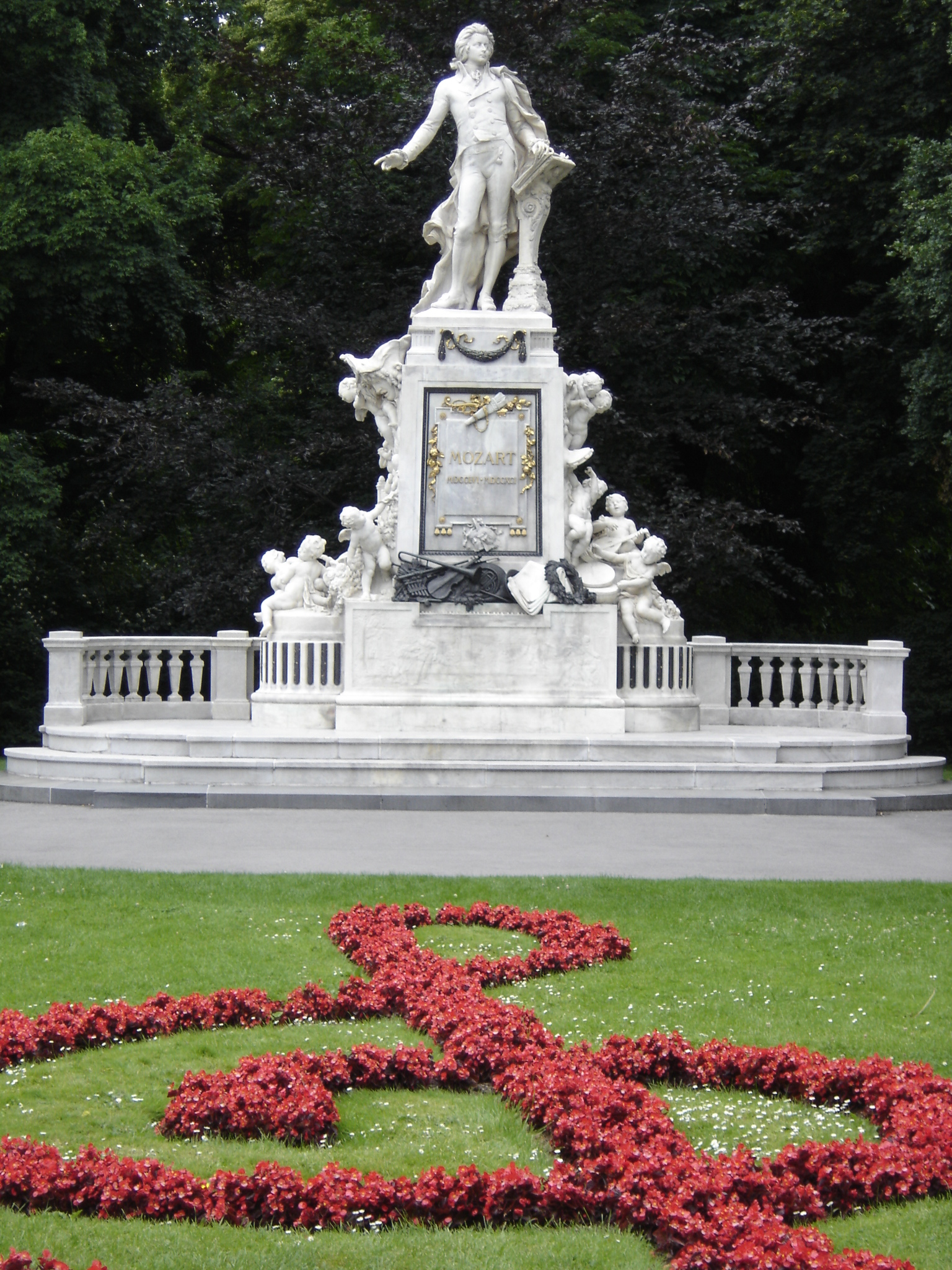Estatua Mozart en Viena